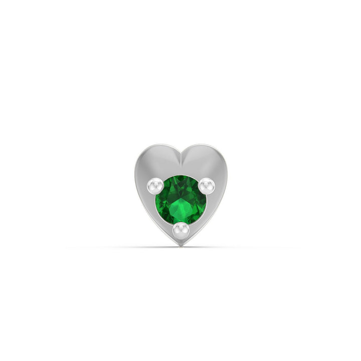 925 sterling silver Lustrous Heart Nose Pin with emerald green stone Front view#metal_sterling-silver#stone-colour_emerald-green